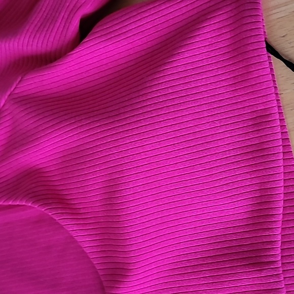 Alo Yoga Ribbed Defined Long Sleeve Bra - Picture 5 of 9